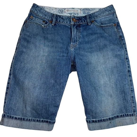 BOOTHEEL Women’s Denim Shorts Size 6 Blue  99% cotton Knee Length Mid Rise Faded - Picture 2 of 10